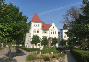 Hotel Pension Haus Colmsee Binz